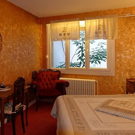 Trianon Centre Отель 2*